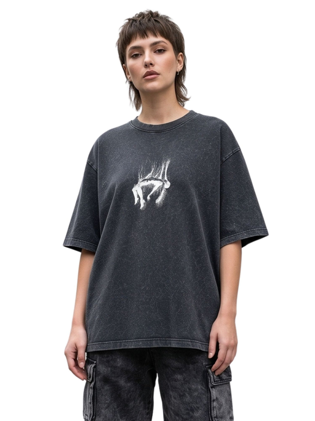 Dunbond Label Minimalist Graphic Acid Washed Oversized T-Shirt for Women