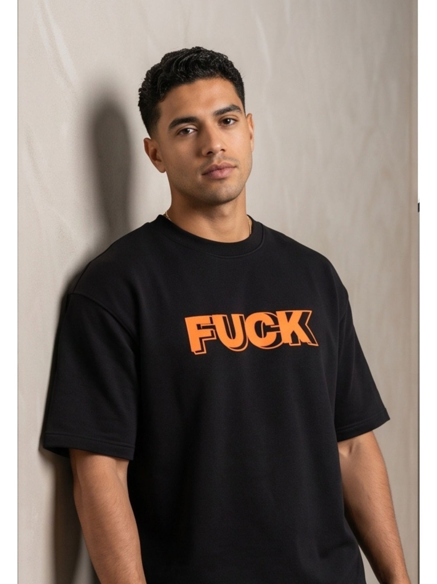 Dunbond label  Oversize T-Shirt // FUCK