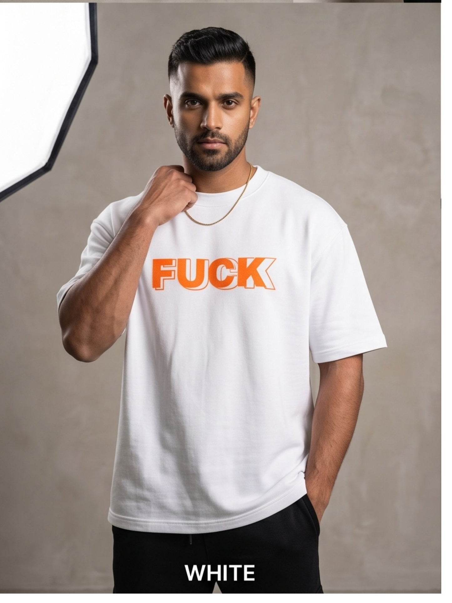 Dunbond label  Oversize T-Shirt // FUCK
