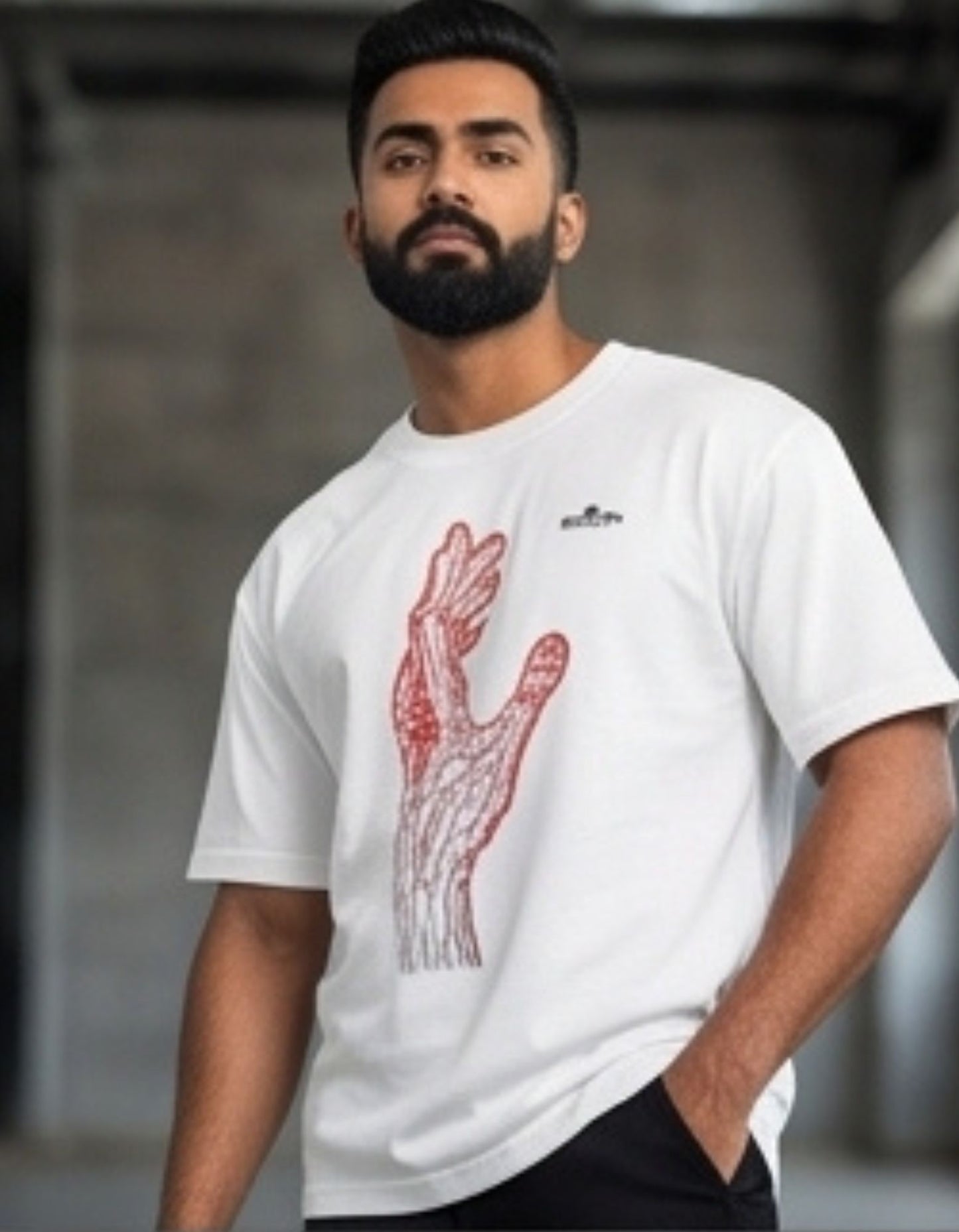 Dunbond label White Oversize T-Shirt// Front hand graphic